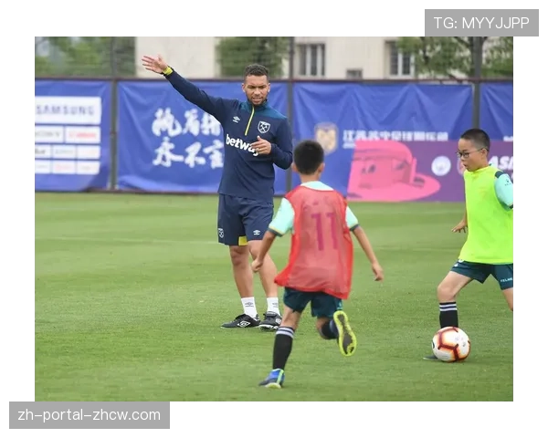 足球纪录片上线:聚焦一位专门训练青少年防守意识的草根教练 足球纪录片上线:聚焦一位专门训练青少年防守意识的草根教练